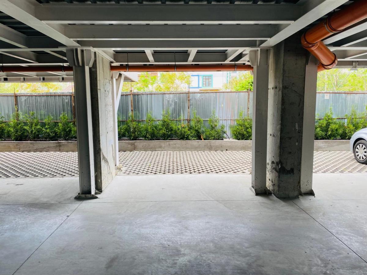 Apartment Evadari Urbane, 2 En-suite Studios, Cazino,